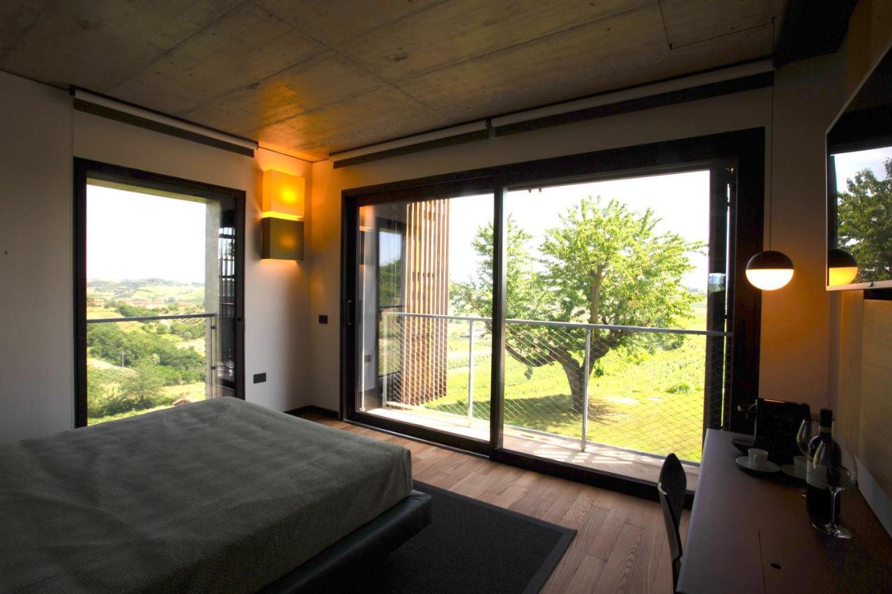 Ca' Del Profeta Ristorante & Relais Hotel Montegrosso dʼAsti Cameră foto